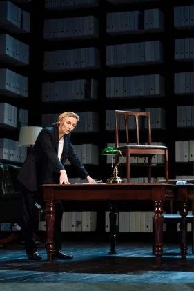 第47届英国奥利弗奖提名名单公布,探索社会议题与精神世界 视频资讯 CISD 崇真艺客